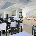 Oskar 酒店 Sarandë
