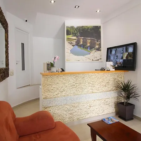 Oskar Hotel Sarandë