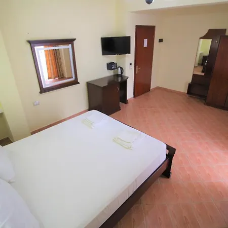 Oskar Hotel Sarandë
