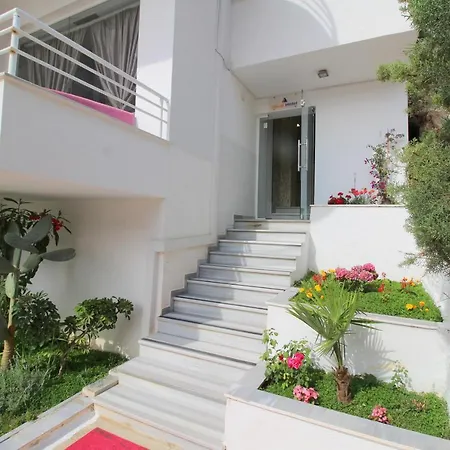 Hotel Oskar Sarandë