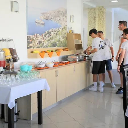 Oskar Hotel 4*