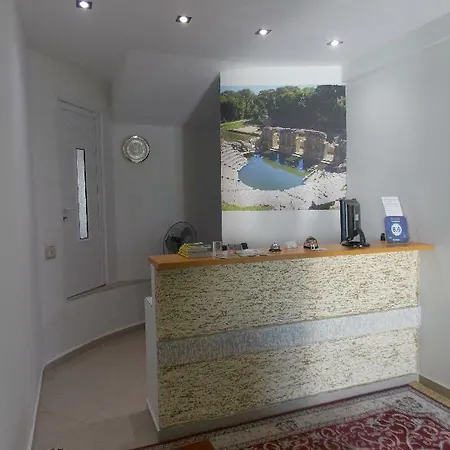 Oskar 4* Sarandë